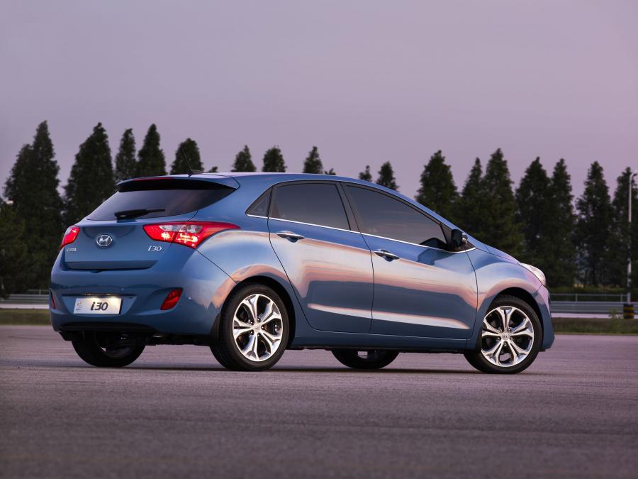  Hyundai i30 5-Door 2012 года  (фото 22 из 76)